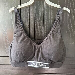 Calvin Klein Comfort Bralette